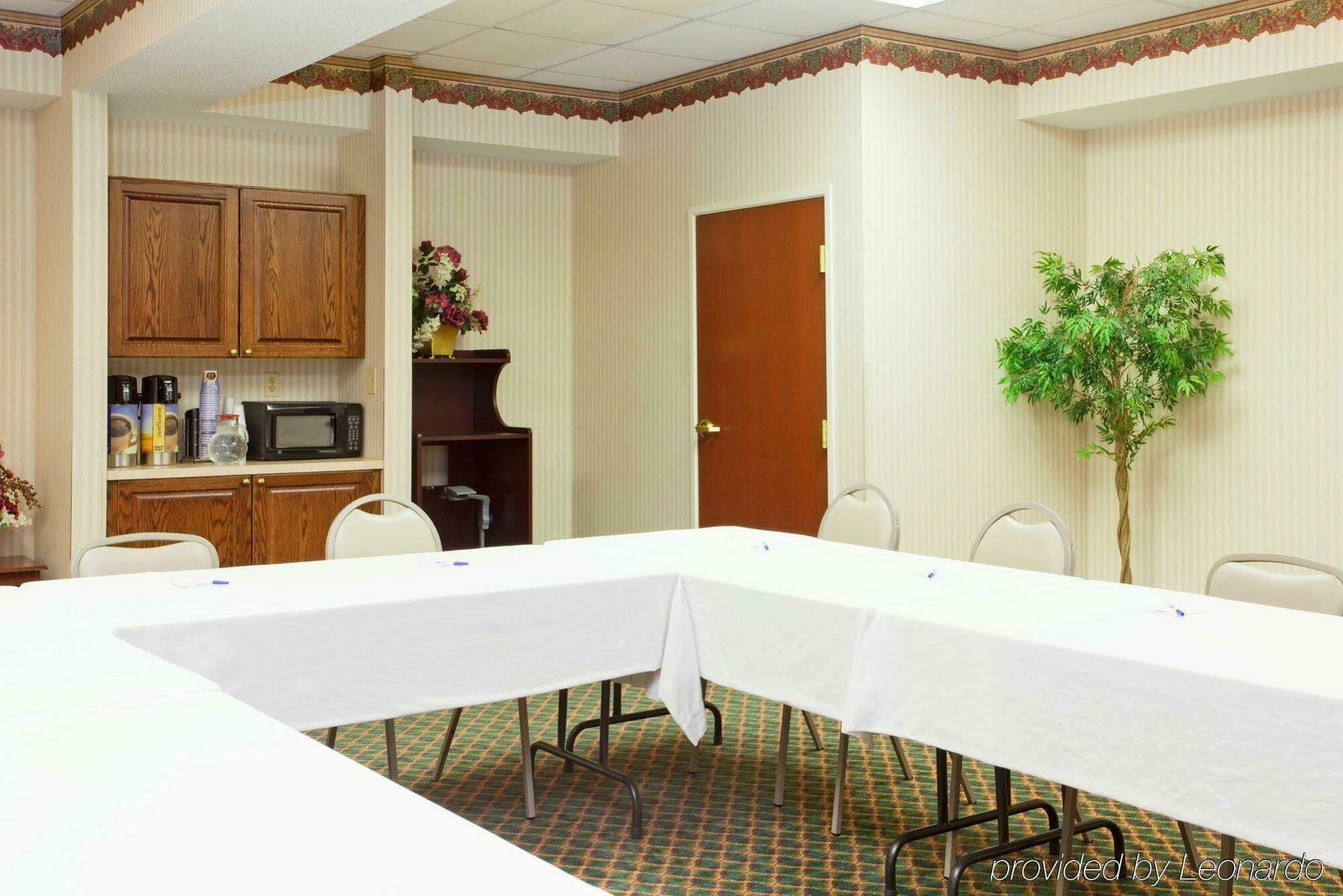 Holiday Inn Express Hillsville By Ihg Zewnętrze zdjęcie